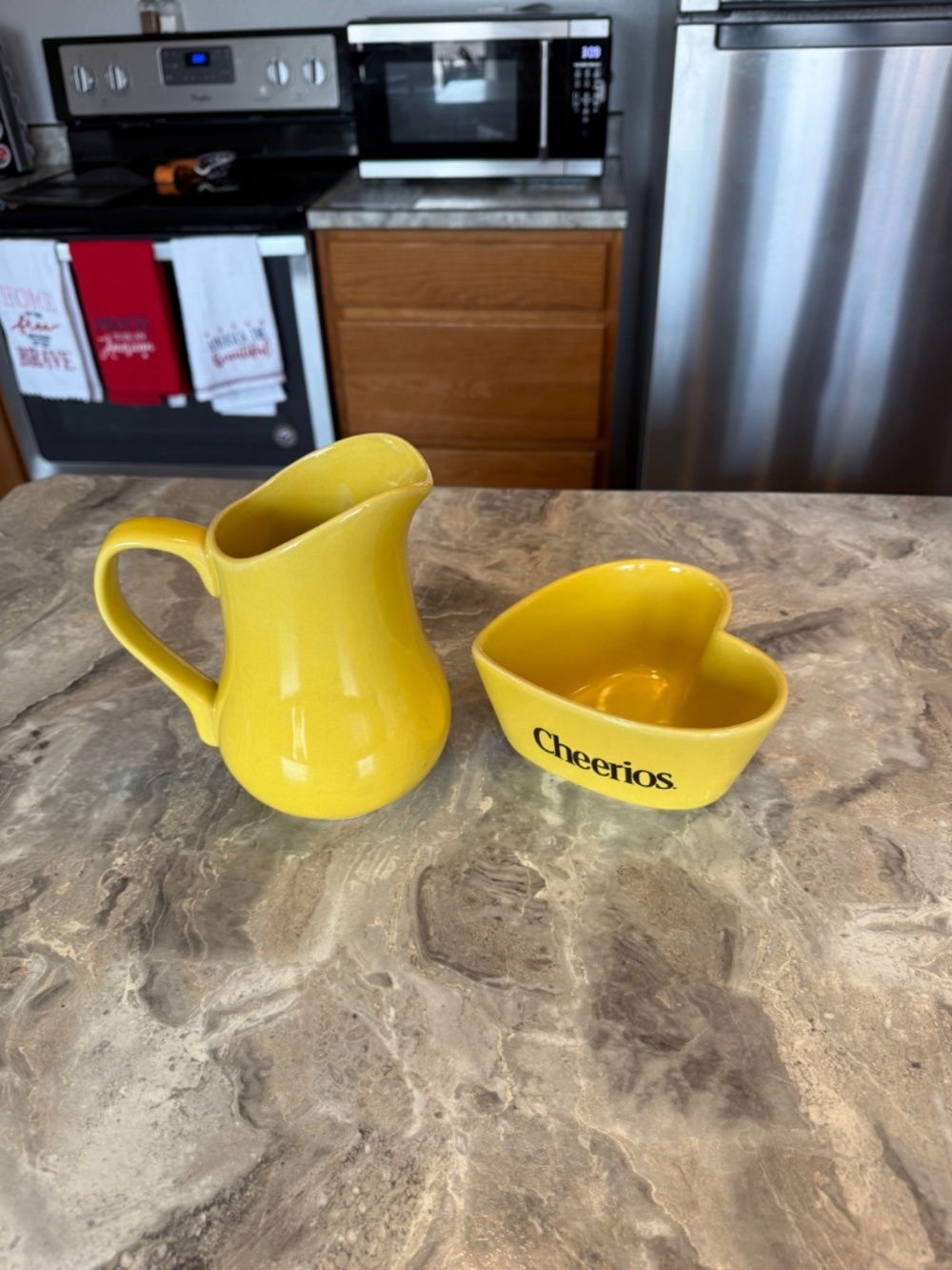 Vintage 2003 General Mills Cheerios collectible picture and heart shaped bowl - Picture 3 of 9